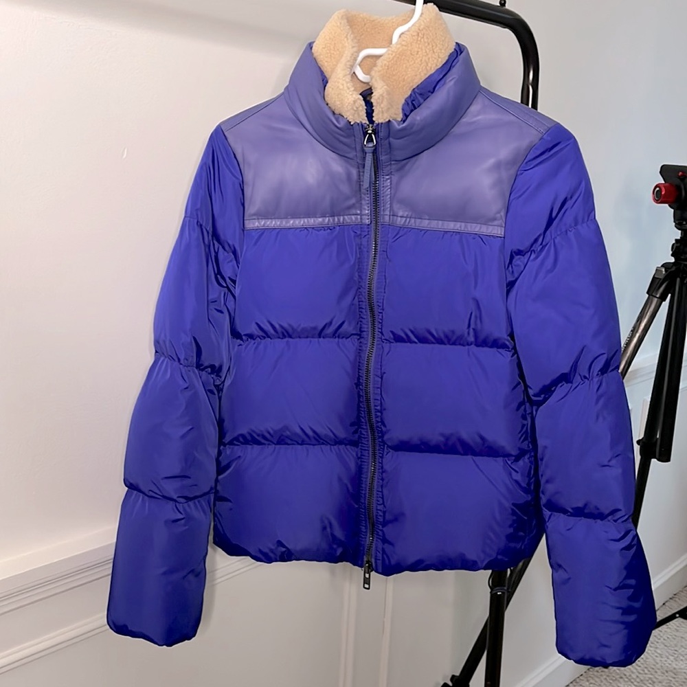 Beautiful coach puffer jacket.
